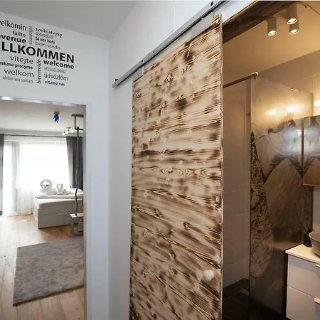 Modern Studio-apartment In Near Hallstatt